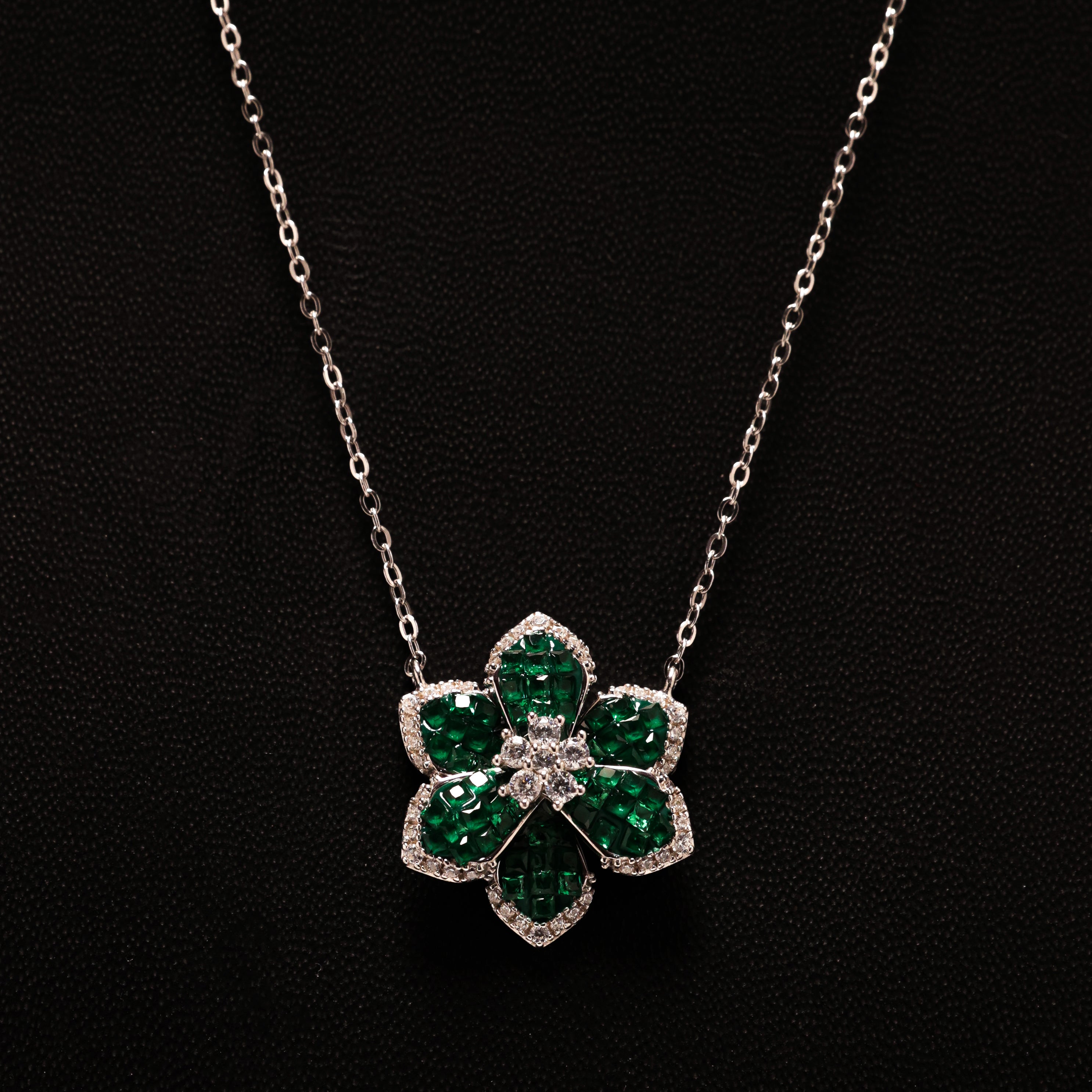 Emerald Flourish Silver Necklace