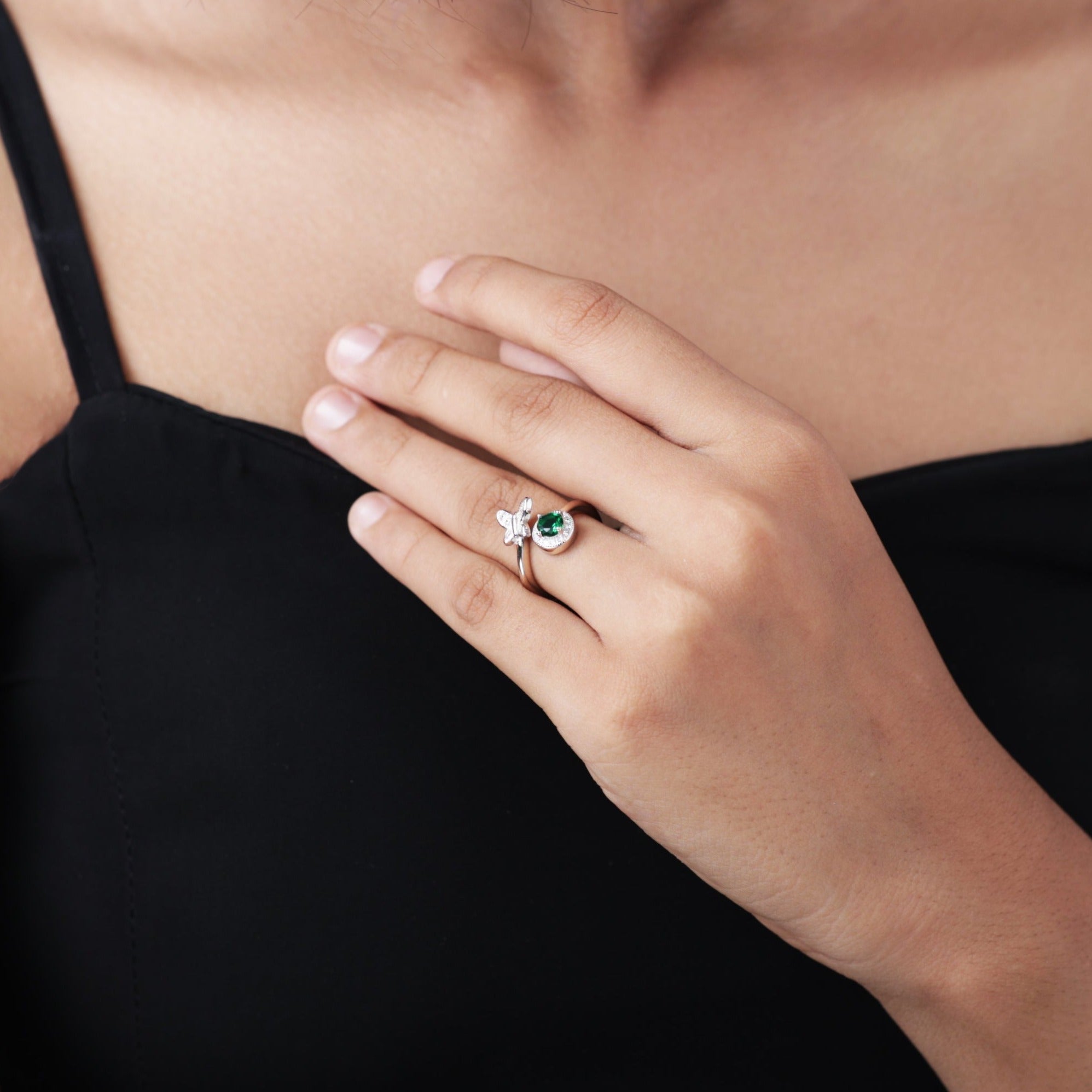 Emerald Flutter Ring